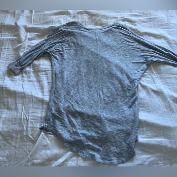 Grey capri tee - Picture 5 of 5